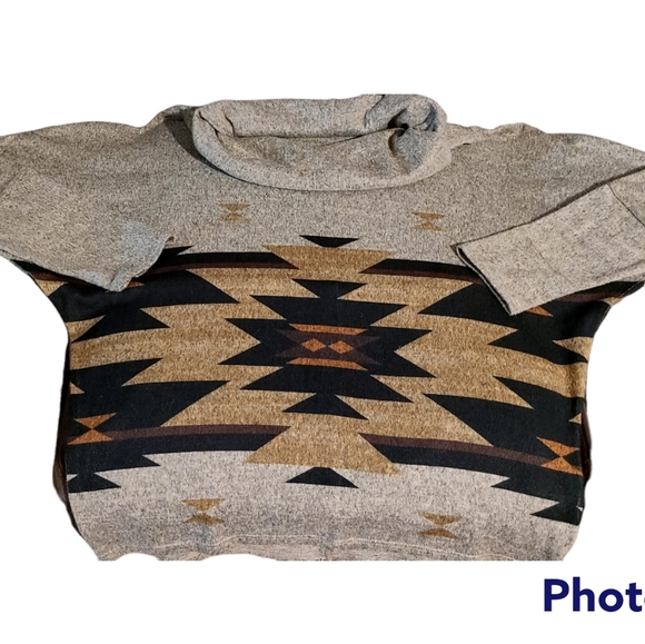 Sweater Cowl Neck Tribal Design Very Soft Lightweight Loose Fit - Picture 6 of 7